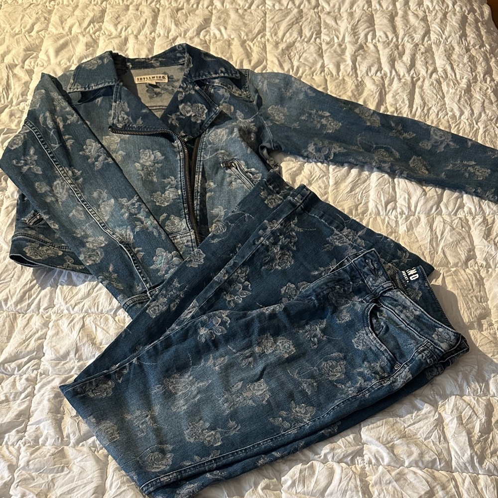 Idyllwind Blue Floral Denim Jacket and Jeans. Known as the Texas Tuxedo